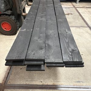 Douglas zwarte planken 22x200mm OPRUIMING