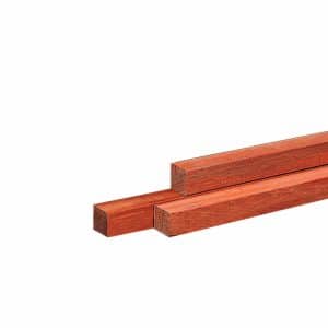 Hardhout paal geschaafd 68x68mm